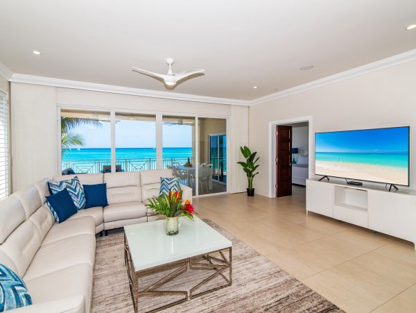 Cayman Islands Condo 959705