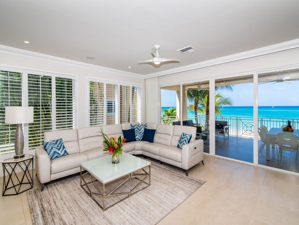 Cayman Islands Condo 959705