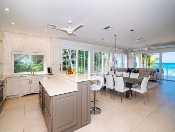 Cayman Islands Condo 959705