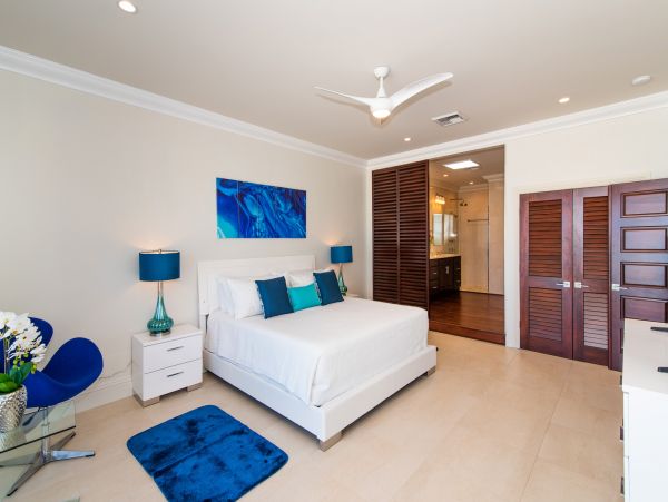 Cayman Islands Condo 959705