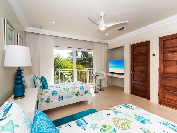 Cayman Islands Condo 959705