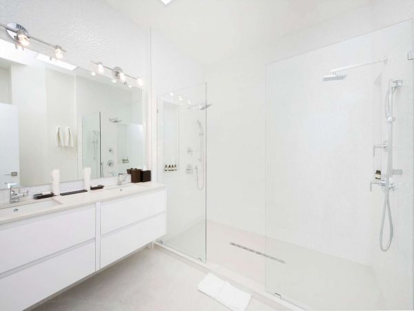 Cayman Islands Beachfront Three Bedroom Rental