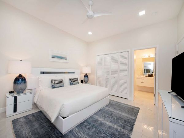 Cayman Islands Beachfront Three Bedroom Rental