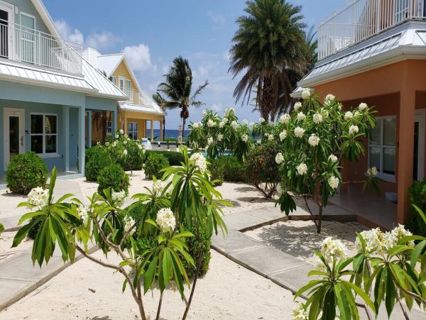 Grand Cayman Vacation Rental | Beach House with Ocean Views