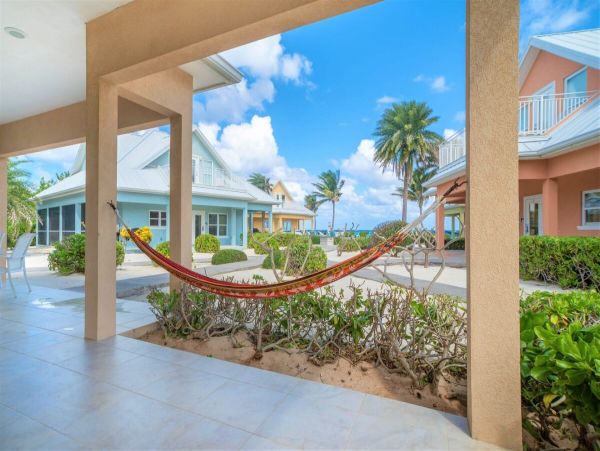 Grand Cayman Vacation Rental | Beach House with Ocean Views