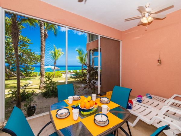 Cayman Islands Condo 959720