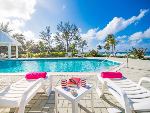 Cayman Islands Three Bedroom Condo Sleeps 6