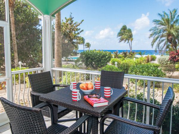 Cayman Islands Three Bedroom Condo Sleeps 6