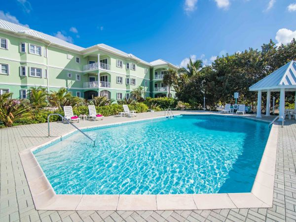 Cayman Islands Three Bedroom Condo Sleeps 6