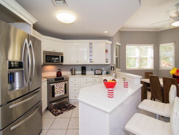 Cayman Islands Three Bedroom Condo Sleeps 6