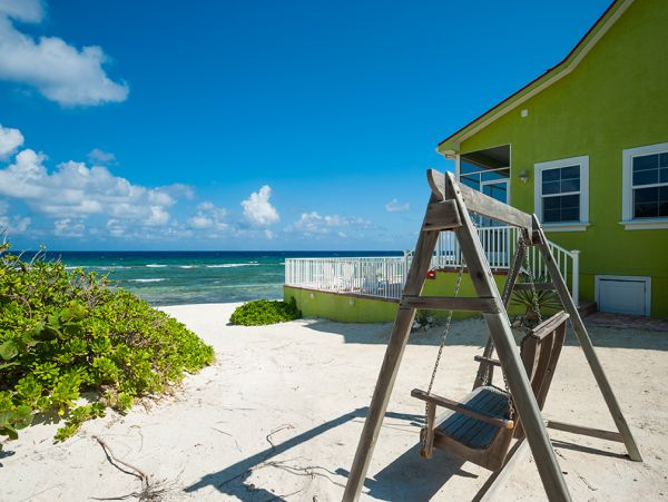 Cayman Islands Home 959724
