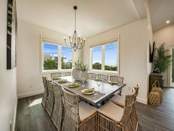 Siesta Key 8 Bedrooms Beach Views Home Sleeps 19 Guests