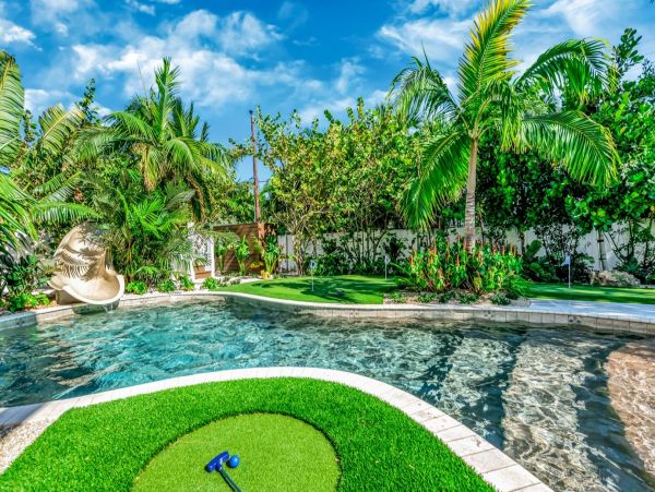 Siesta Key 8 Bedrooms Beach Views Home Sleeps 19 Guests