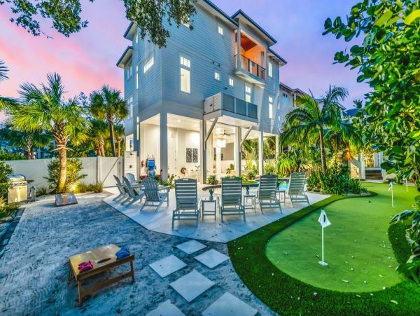 Siesta Key 8 Bedrooms Beach Views Home Sleeps 19 Guests
