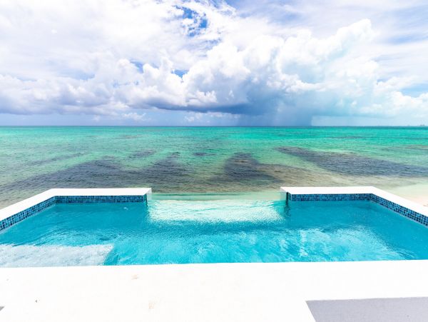Beautiful Two Bedroom Villa Right on the Beach with Plunge Pool