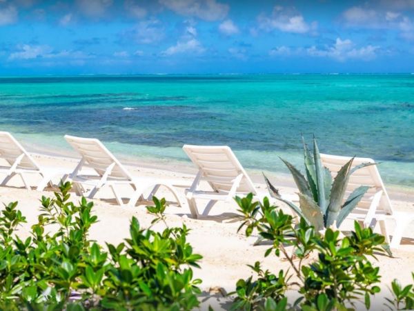 On Beach Turks and Caicos Vacation Villa Three Bedroom