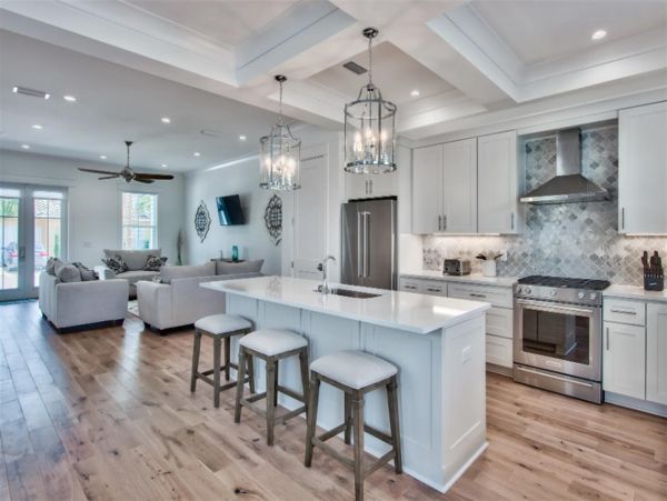 Lovely Home Located in the Heart of Miramar Beach