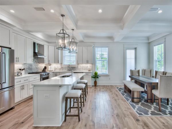 Lovely Home Located in the Heart of Miramar Beach