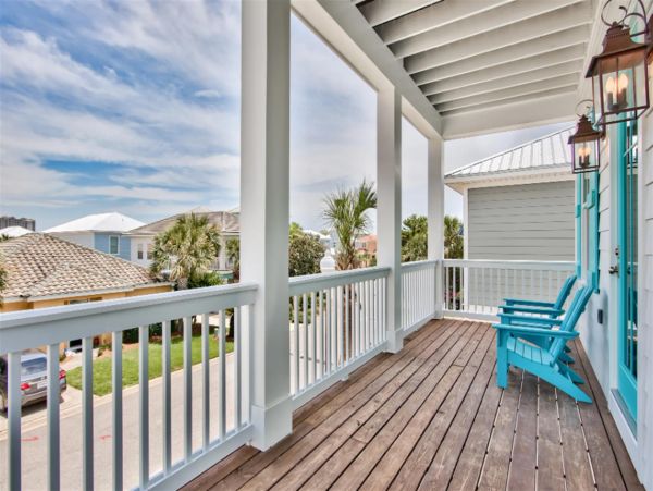 Lovely Home Located in the Heart of Miramar Beach
