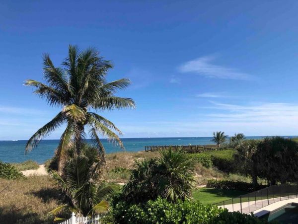 9.9 Million Dollar Oceanfront Vacation Villa in Pompano Beach with Pool