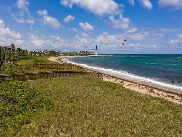 9.9 Million Dollar Oceanfront Vacation Villa in Pompano Beach with Pool