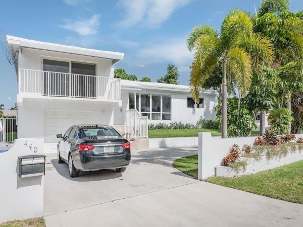 Pompano Beach Waterfront House