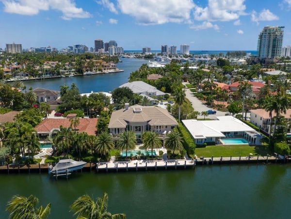 State of the Art Fort Lauderdale Luxury Vacation Home