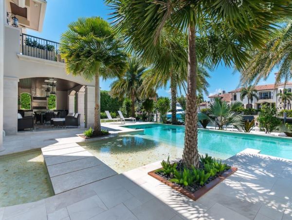 State of the Art Fort Lauderdale Luxury Vacation Home