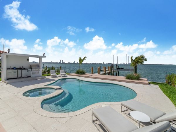 Miami Beach Home 959816