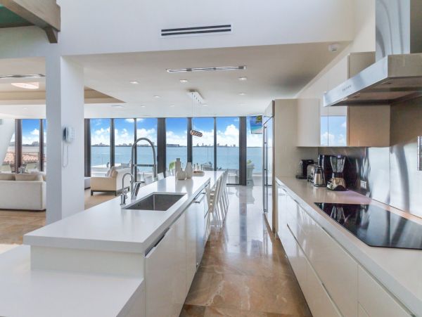Miami Beach Home 959816