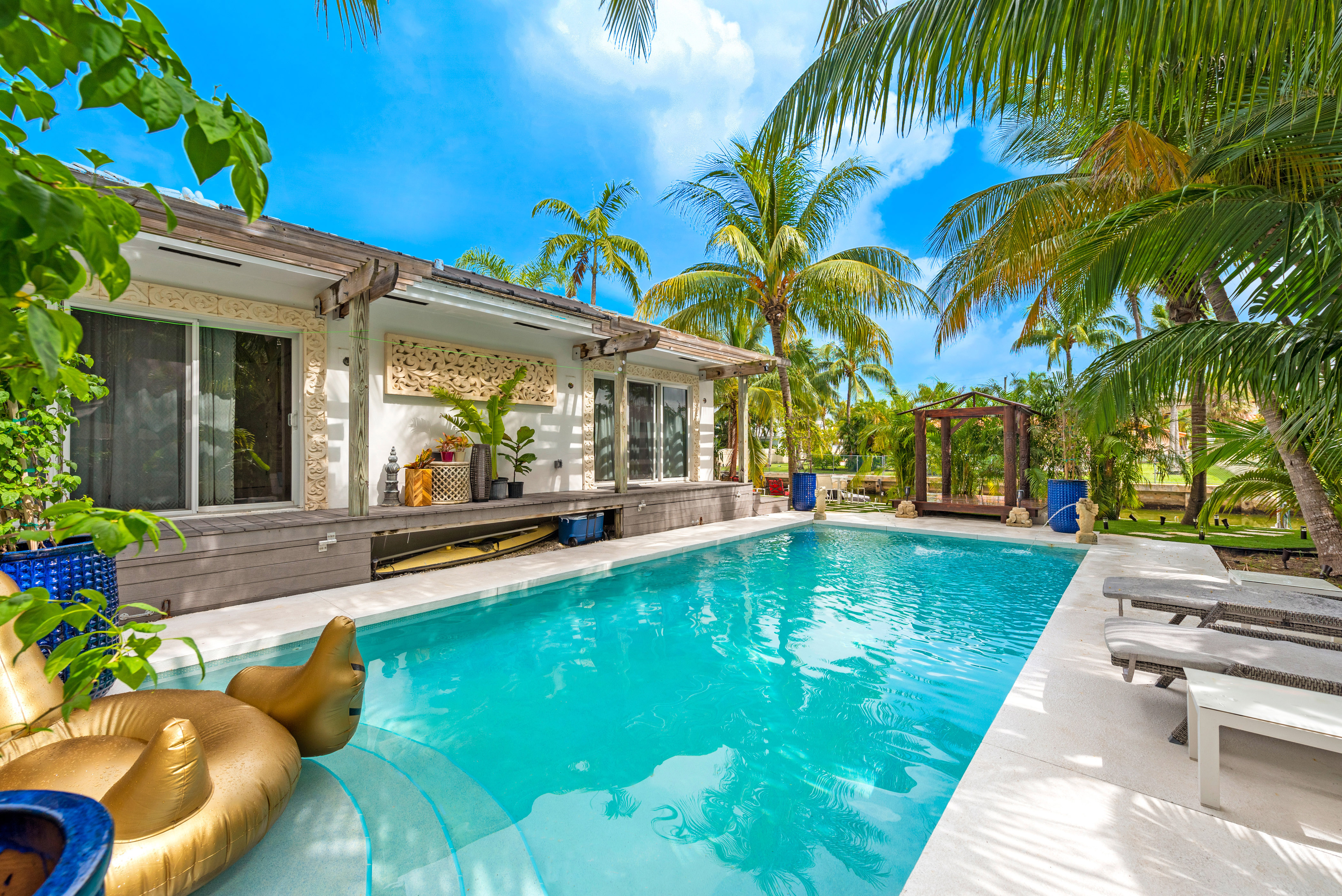 Canalfront Luxury Home with Private Pool!