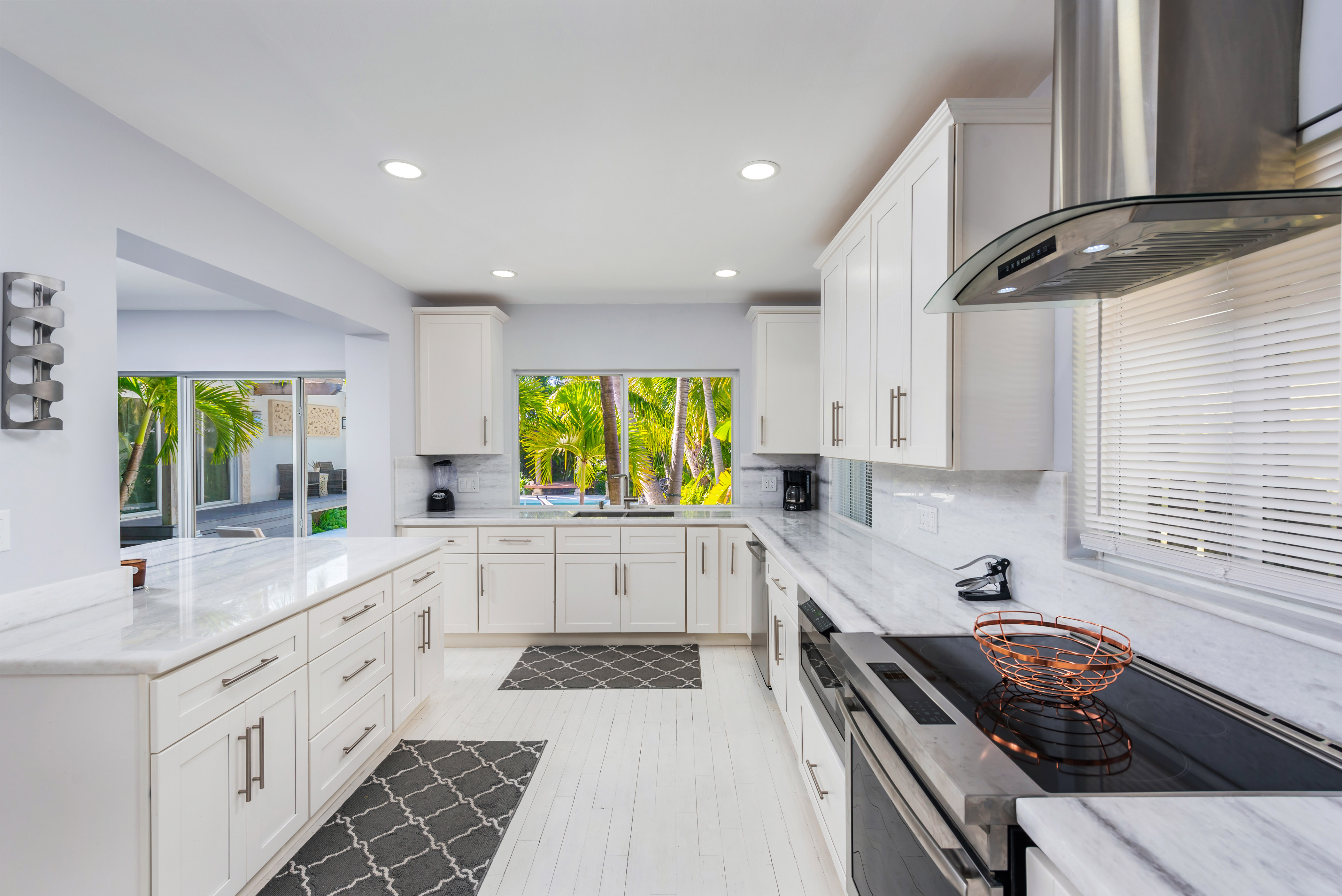 Canalfront Luxury Home with Private Pool!
