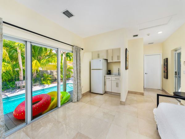 Canalfront Luxury Home with Private Pool!