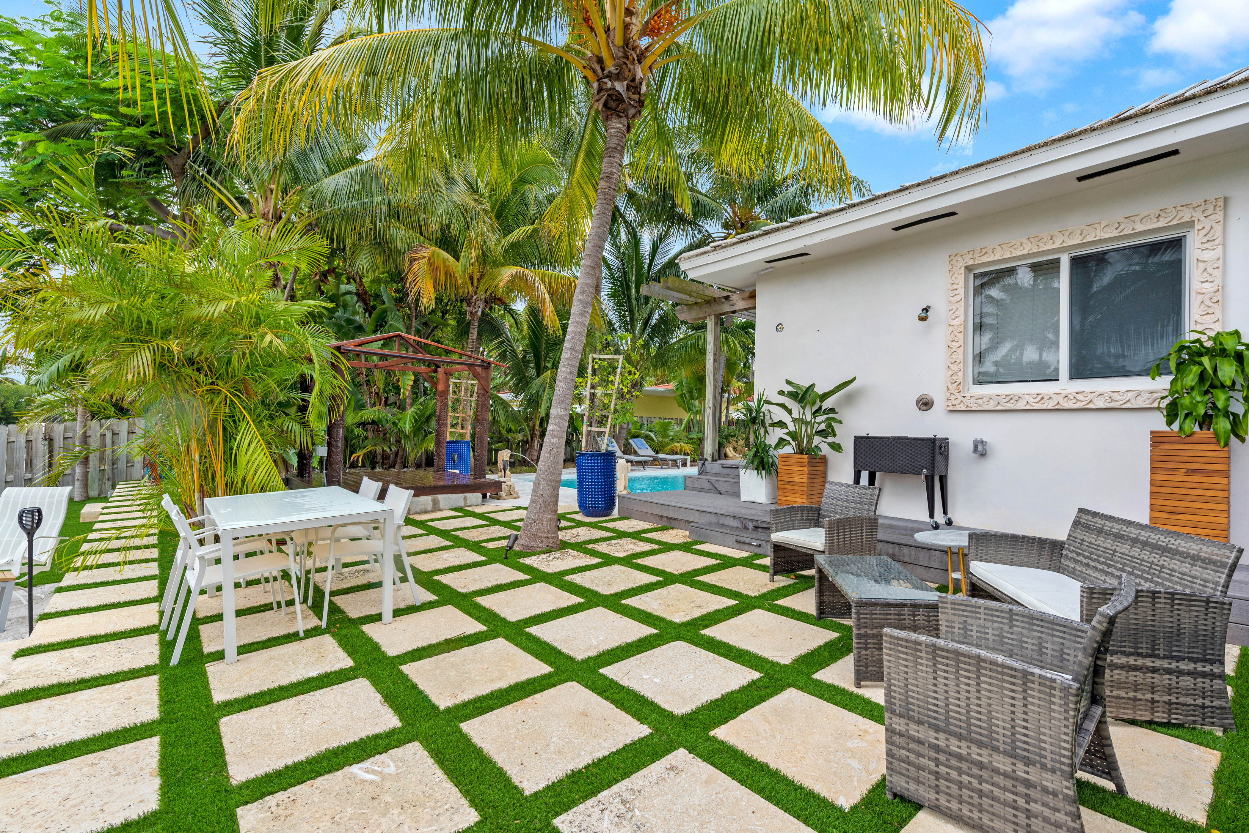 Canalfront Luxury Home with Private Pool!