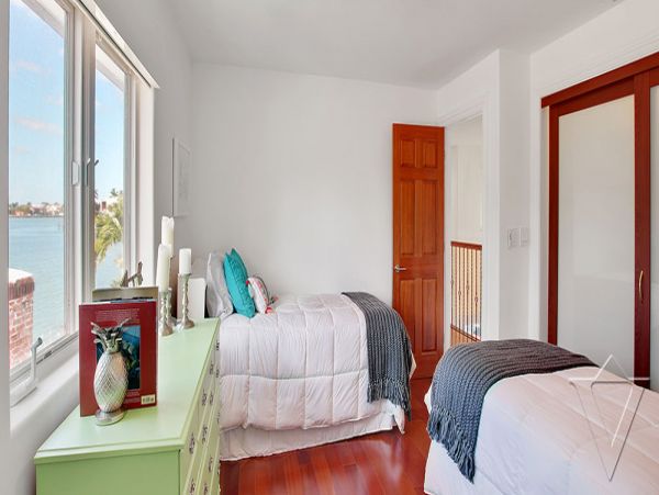 Miami Beach Home 959823