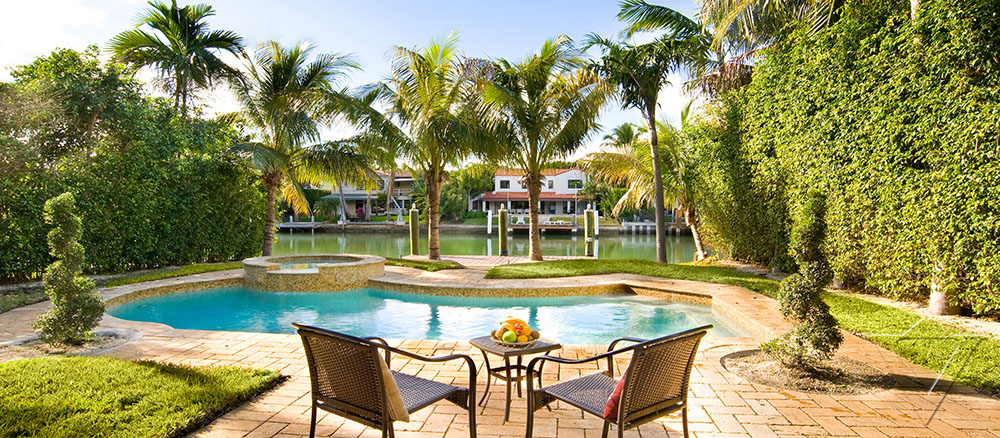 Luxury Miami SIx Bedroom Vacation Villa With Private Pools