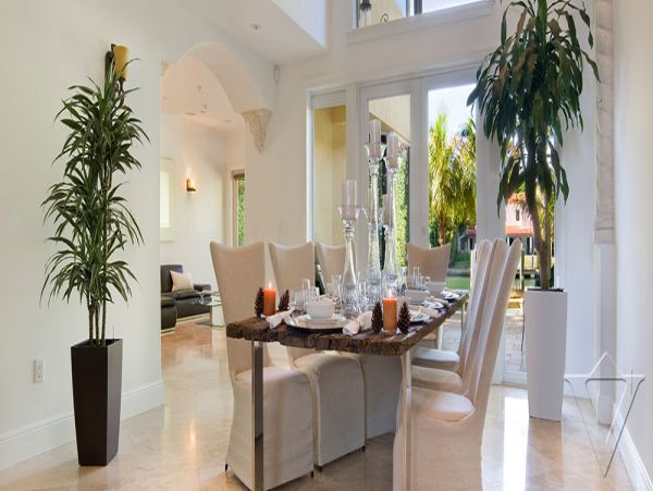 Luxury Miami SIx Bedroom Vacation Villa With Private Pools