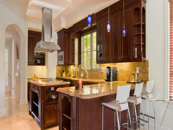 Luxury Miami SIx Bedroom Vacation Villa With Private Pools