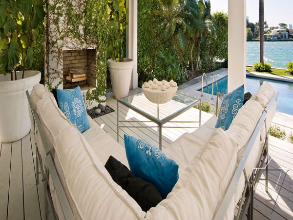 Luxury 4 Bedroom Miami Beach Vacation Rental - Water Front Villa with Pool & Spa