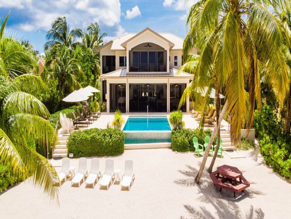 Ocean Front Grand Cayman Vacation Home Six Bedroom