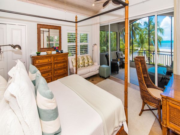 Ocean Front Grand Cayman Vacation Home Six Bedroom