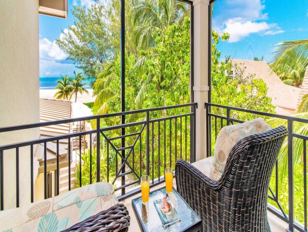 Ocean Front Grand Cayman Vacation Home Six Bedroom