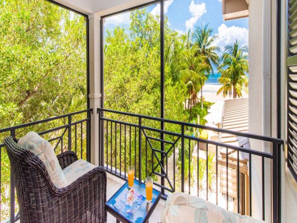 Ocean Front Grand Cayman Vacation Home Six Bedroom