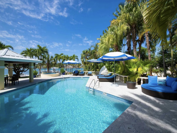 Cayman Island Beachfront Escape Villa Main House & Cottage (option)