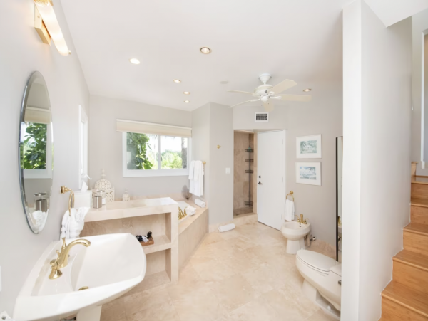 Cayman Island Beachfront Escape Villa Main House & Cottage (option)
