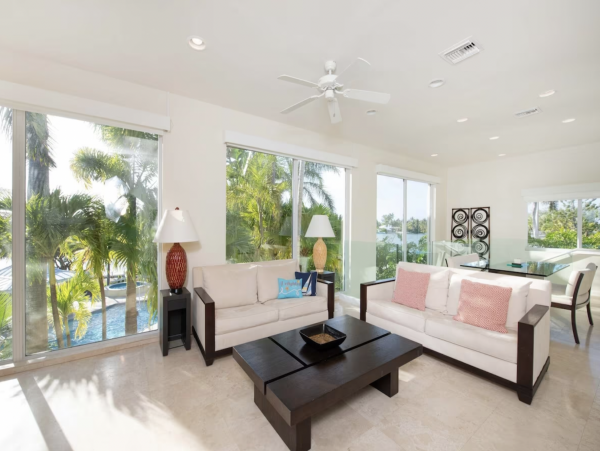 Cayman Island Beachfront Escape Villa Main House & Cottage (option)