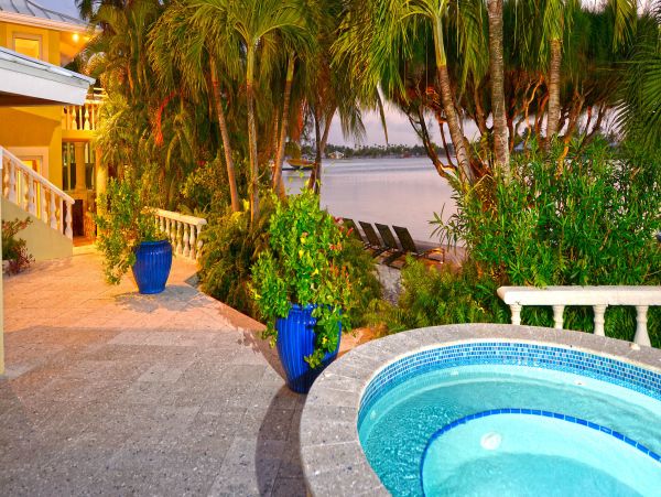 Cayman Island Beachfront Escape Villa Main House & Cottage (option)