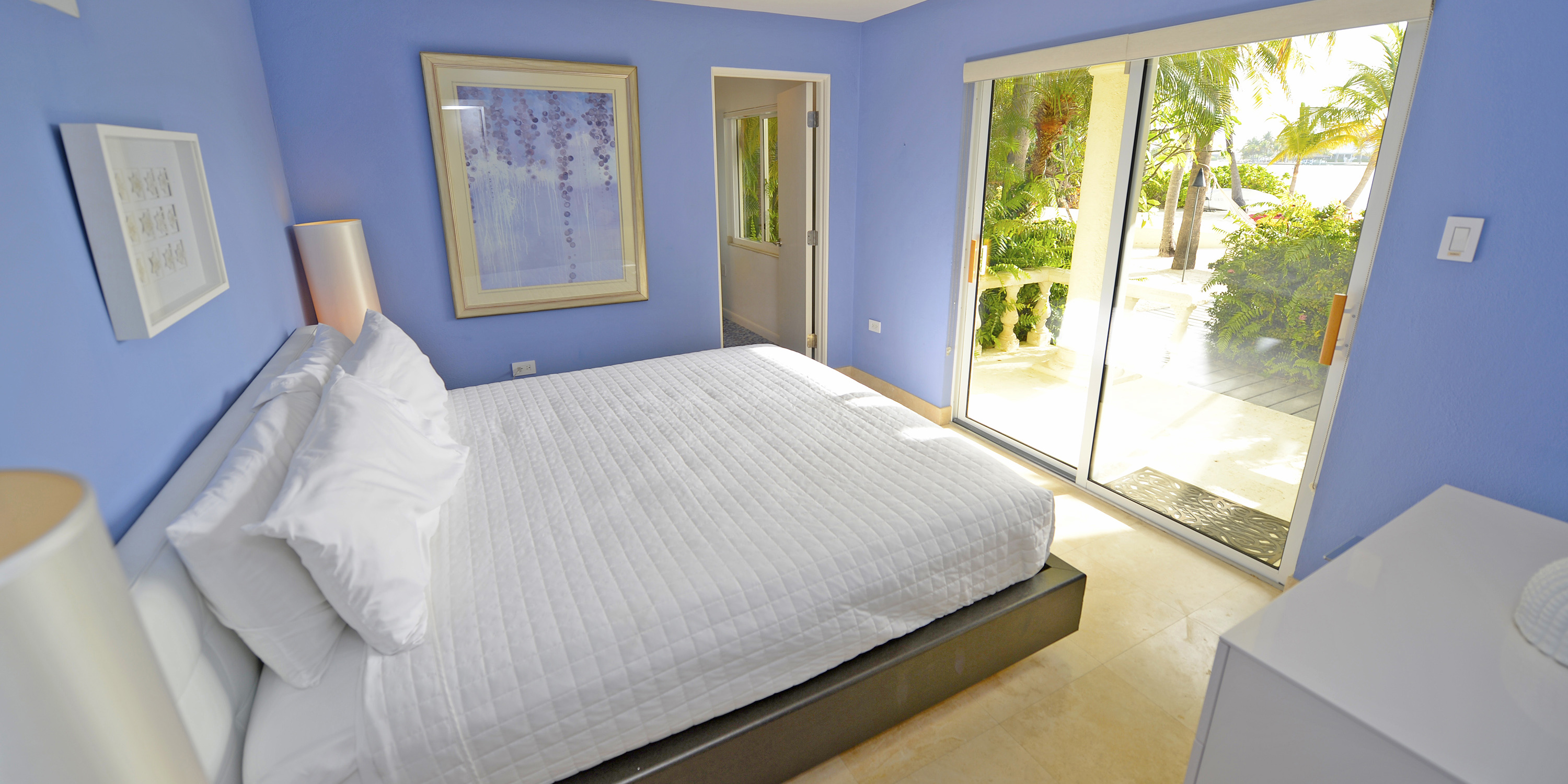 Cayman Island Beachfront Escape Villa Main House & Cottage (option)