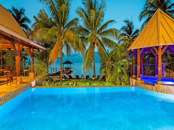 Cayman Islands Home 959842