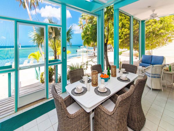 Cayman Islands Home 959844